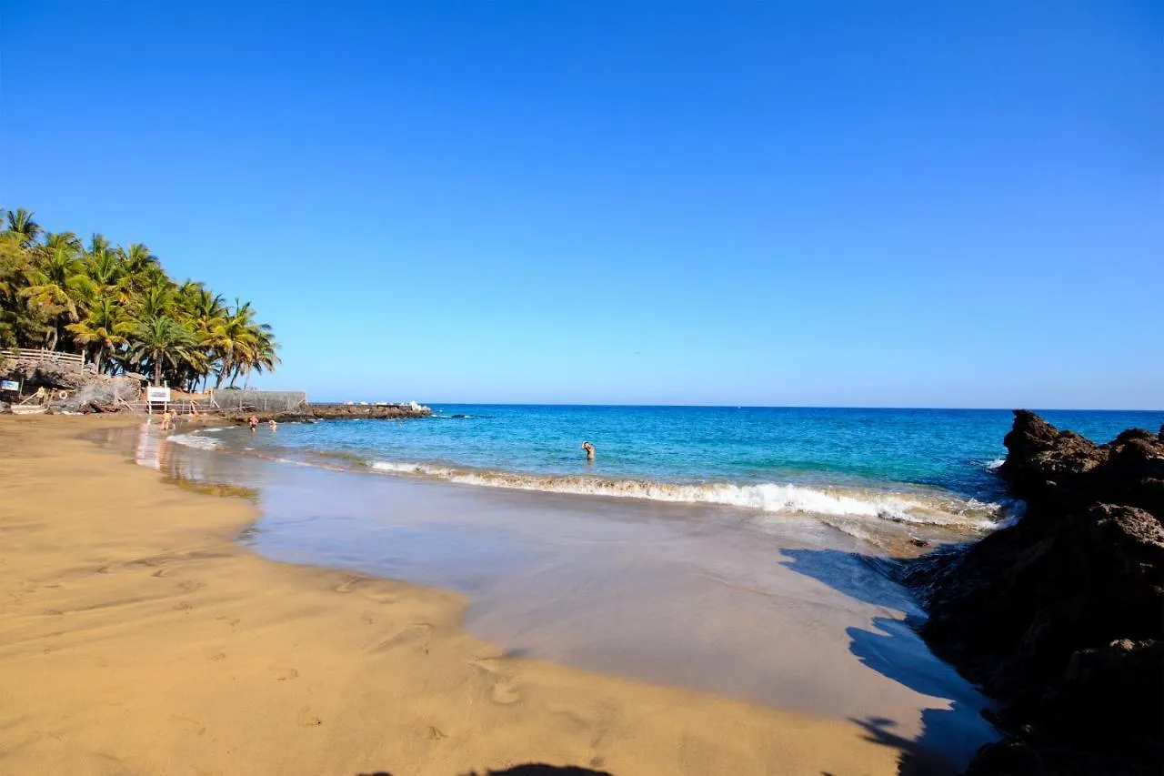 Blue Volcano Apartment, Free Access To The Fariones Sports Center Puerto del Carmen  Lägenhet Puerto del Carmen (Lanzarote)