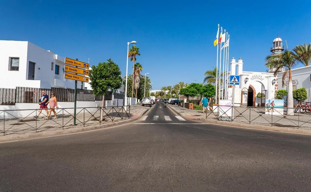 Lägenhet Blue Volcano Apartment, Free Access To The Fariones Sports Center Puerto del Carmen